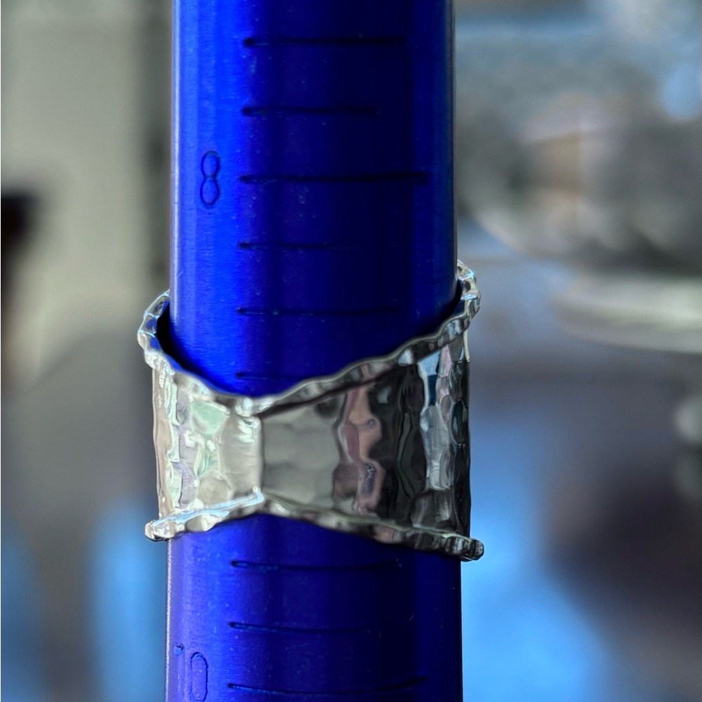 925 White Gold Rhodium Silver Ring Hammered Modern size 9 - Picture 10 of 10